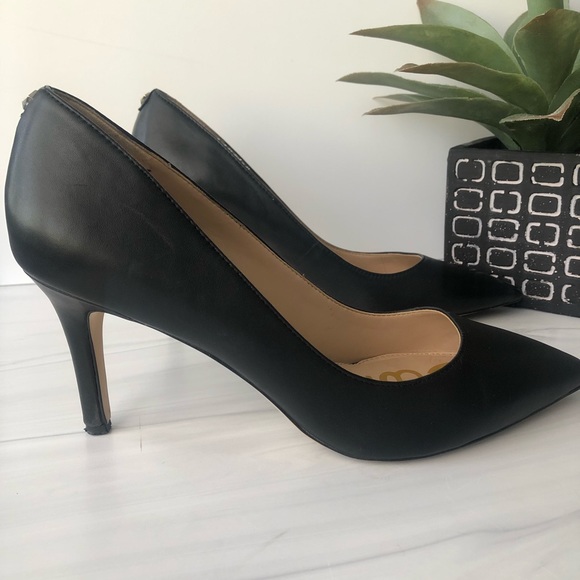 tristan pointed toe pump
